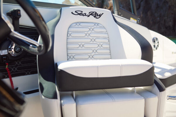 SPX 210 Outboard helm seat